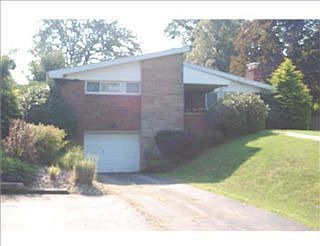 1st image of 208 Blackridge Dr