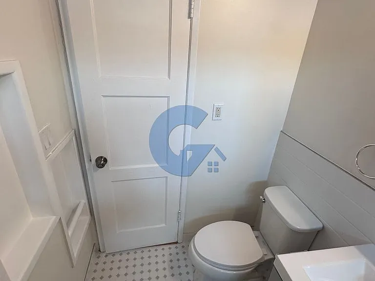 1641 Law St — Photo 18