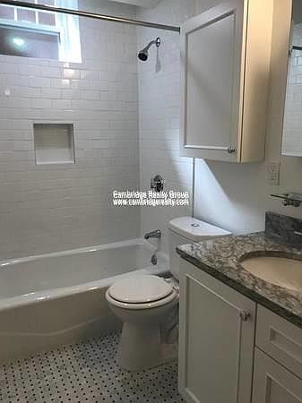 2nd image of 22 Chauncy St #1B