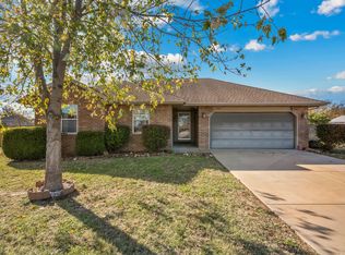 5574 W David St, Springfield, MO 65802