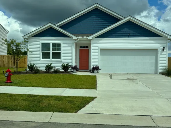 232 Tributary Cir, Wilmington, NC 28401