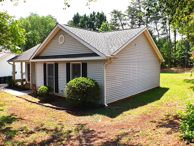 7009 Poplar Grove Trl — Photo 3