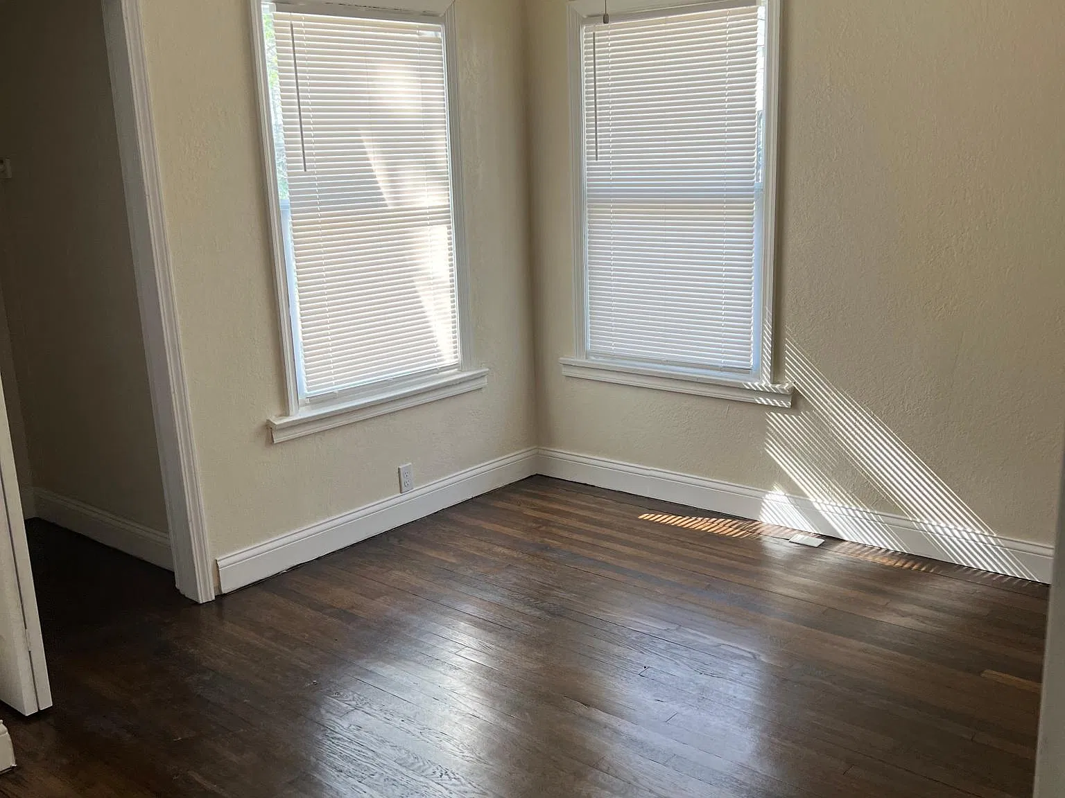 2 bed, 784 sqft, $1,100 — Photo 4