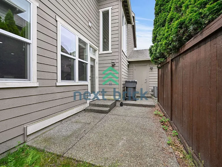 11732 171st Pl NE — Photo 29