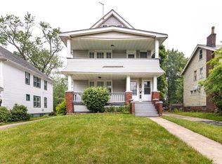 3317 E Scarborough Rd, Cleveland Heights, OH 44118
