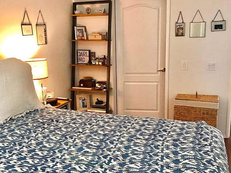 8349 Blackburn Ave #302 — Photo 293