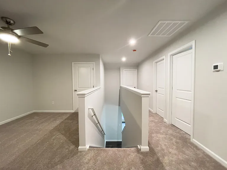 107 Paddock Glen Dr — Photo 23