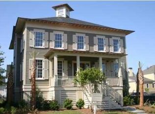 1268 Smythe St, Charleston, SC 29492