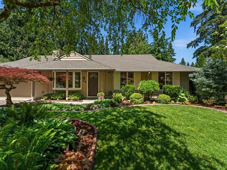 5329 Charleton Ct — Photo 3