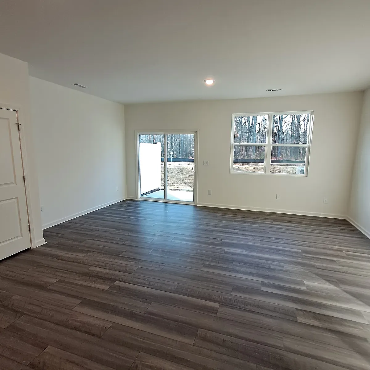 Building Photo - 2044 Trailside Dr