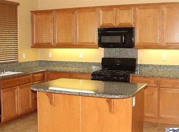 5th image of 86187 Pinot Noir Ln