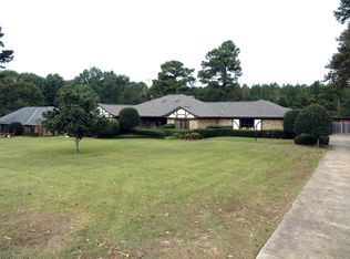 218 N Tanglewood Dr, Minden, LA 71055