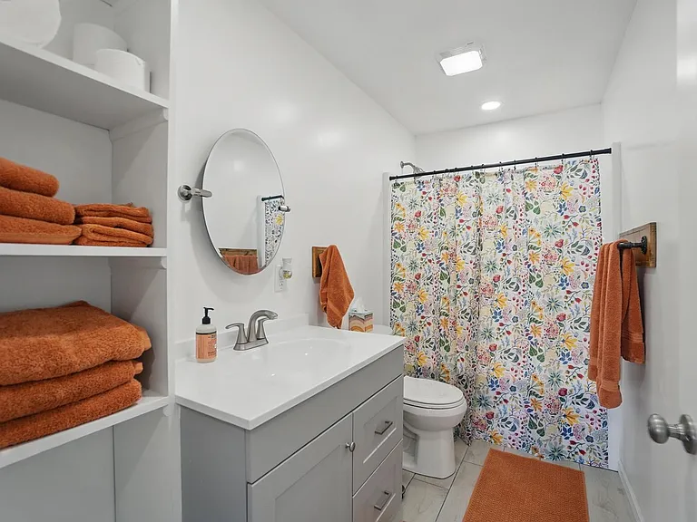 5421 Alger Dr — Photo 28