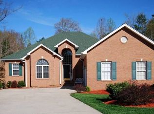 710 Beechnut Ct, Fort Mill, SC 29708