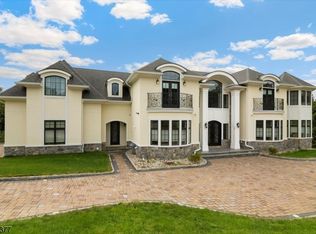 2 Brighton Ct, Livingston Twp., NJ 07039