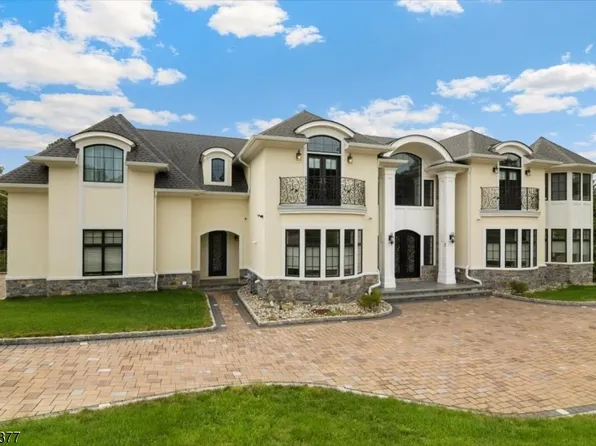 2 Brighton Ct, Livingston Twp., NJ 07039