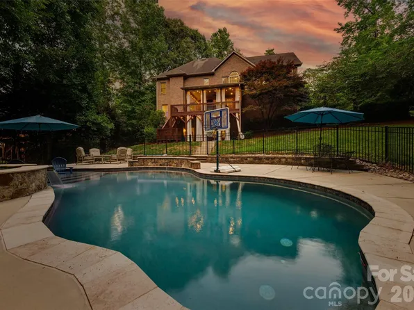 817 Savile Ln #29, Fort Mill, SC 29715