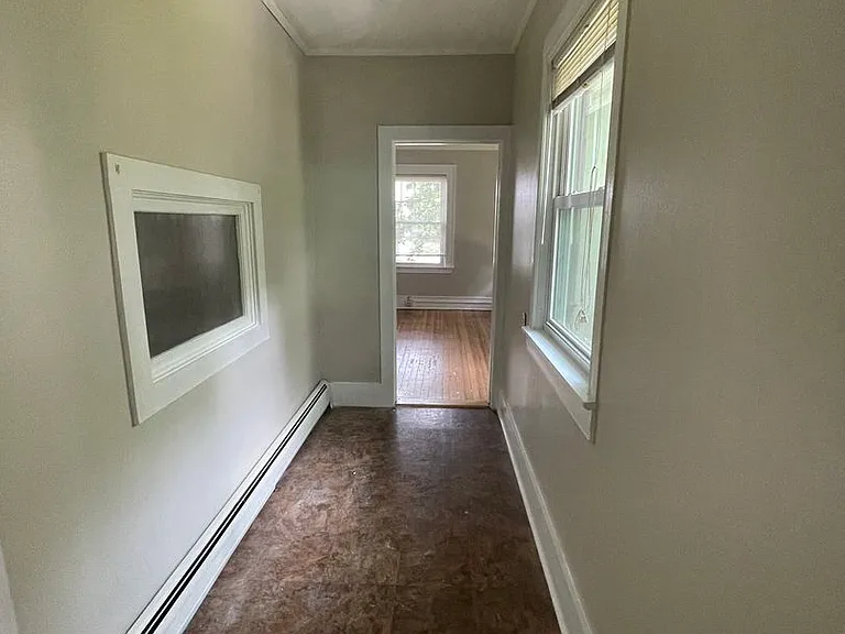 30 George St #2 — Photo 15