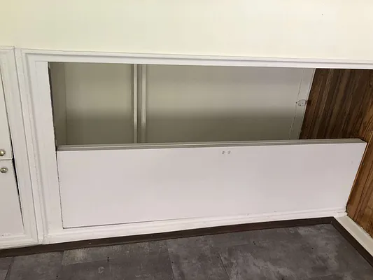 Rented by Eric Goodman Realty Corp | media 10