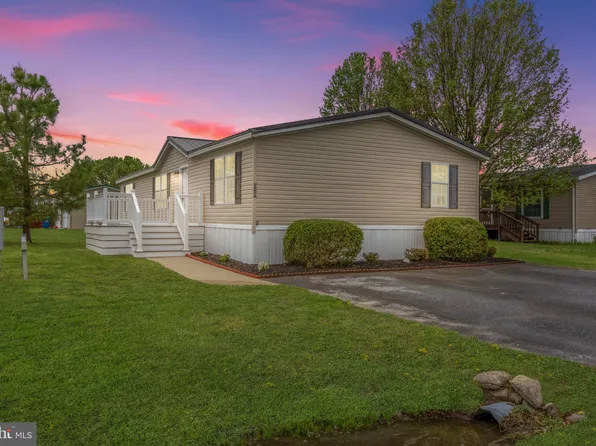 80 Hitch Pond Cir, Seaford, DE 19973