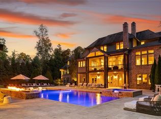 475 Heards Ferry Rd, Sandy Springs, GA 30328