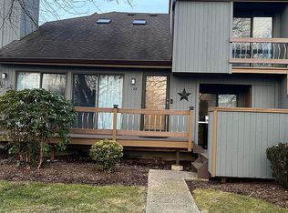 88 Sycamore Ct, Basking Ridge, NJ 07920