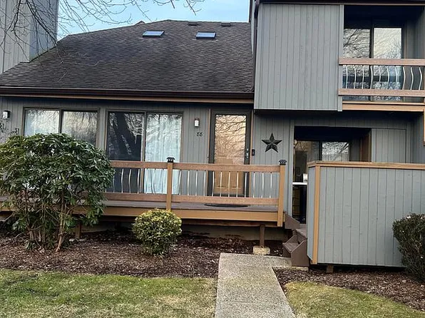 88 Sycamore Ct, Basking Ridge, NJ 07920