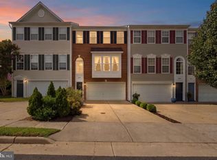 18497 Sierra Springs Sq, Leesburg, VA 20176