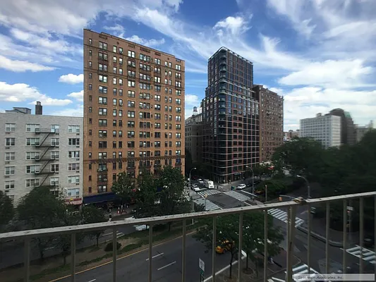 Rented by Sovereign Associates | media 8