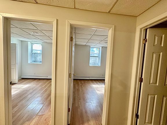 3rd image of 499 Veterans Hwy #2A