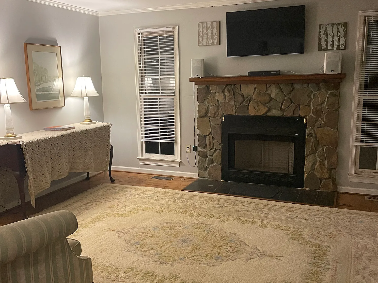 2 bed, 1398 sqft, $1,600 — Photo 2