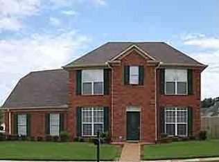 5633 Tulip Grove Dr, Bartlett, TN 38135