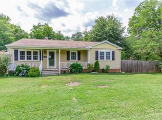 113 N 9th St, Mebane, NC 27302