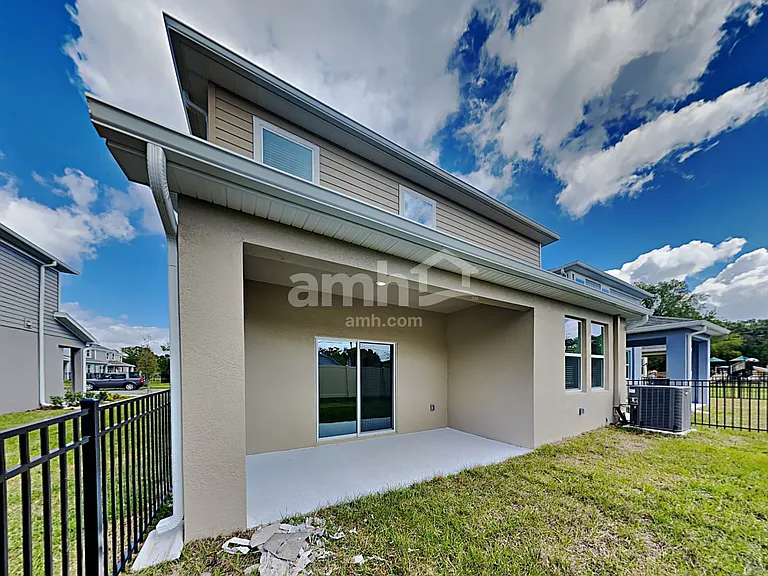 22435 Bellini Cir — Photo 30