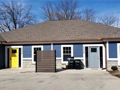200 SE 8th St, Oak Grove, MO, 64075