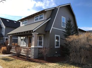 2723 NE Great Horned Pl, Bend, OR 97701
