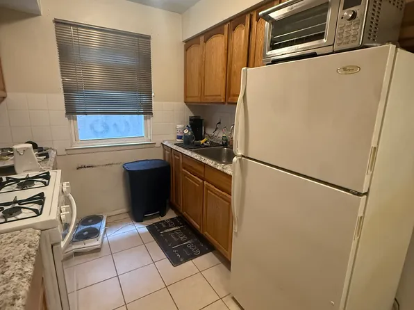 (undisclosed Address), Belleville, NJ 07109