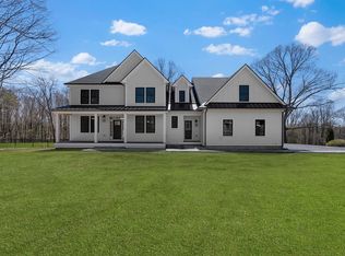 89 Woodland St, Natick, MA 01760