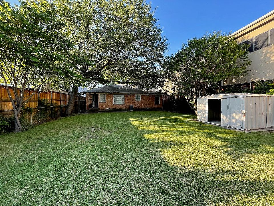 2nd image of 4734 Stanford Ave