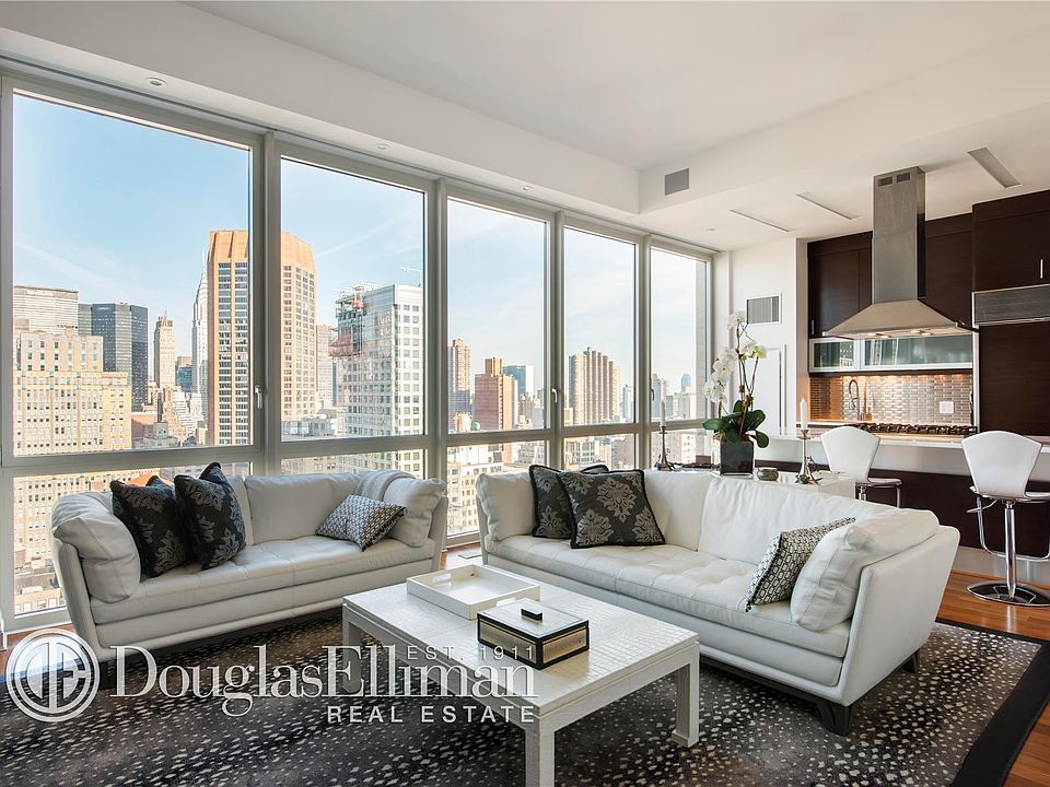 1st image of 39-45 E 29th St Penthouse 1A