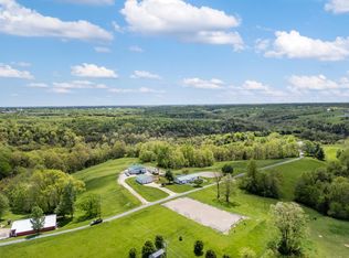 98 Anderson Ln, Brooksville, KY 41004