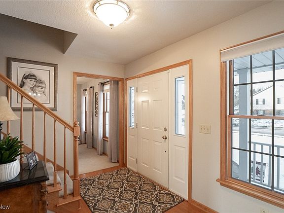 2nd image of 2535 Linda Ln SW
