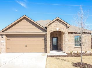 1124 Wheatfield Ln, Crowley, TX 76036