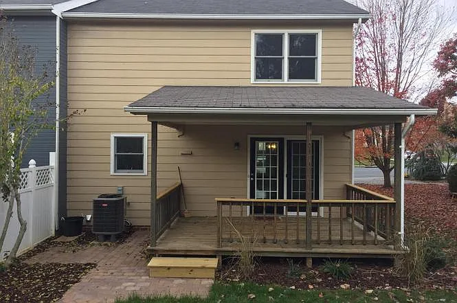 2106 Harvest Dr — Photo 2