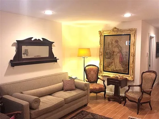 Rented by Maz Group NY | media 5