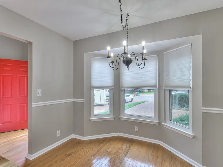 2344 Tally Green Ct — Photo 6