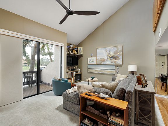 4th image of 1328 Pelican Creek Xing APT C