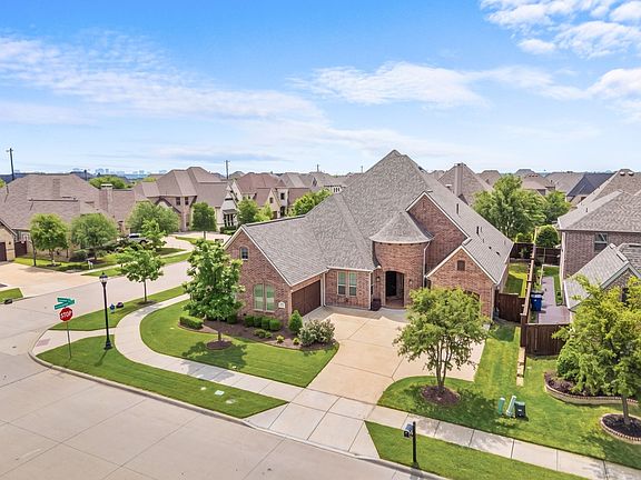 2nd image of 1095 Jennala Dr