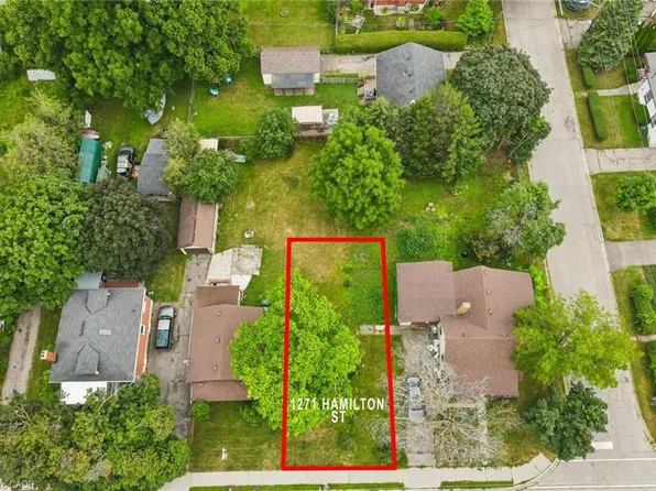 1271 Hamilton St, Cambridge, ON N3H 3G4