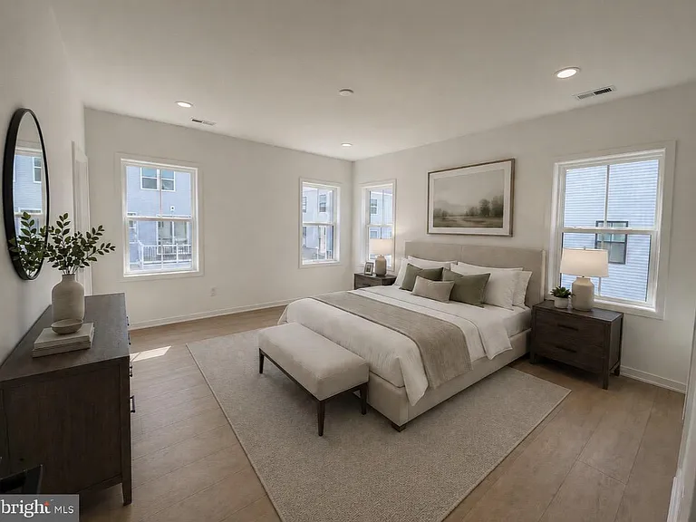 517 Anfield Rd — Photo 14